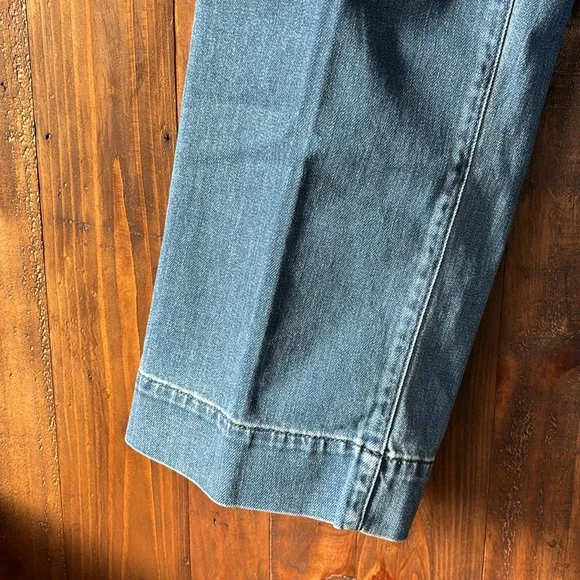 Universal Thread Jeans - Picture 3 of 4